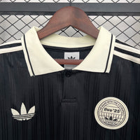 Camiseta Oasis x Adidas 2025