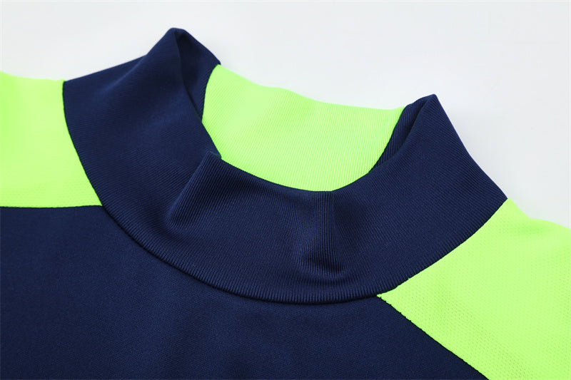 Camiseta de entrenamiento retro de manga larga del Real Madrid 12/13