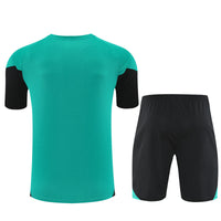 Camiseta y Pantalón entrenamiento Liverpool 25/26