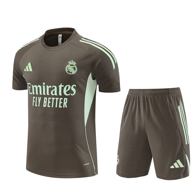 Camiseta y Pantalones Cortos Niños Real Madrid 25/26