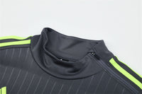 Camiseta de entrenamiento retro de manga larga del Real Madrid 15/16