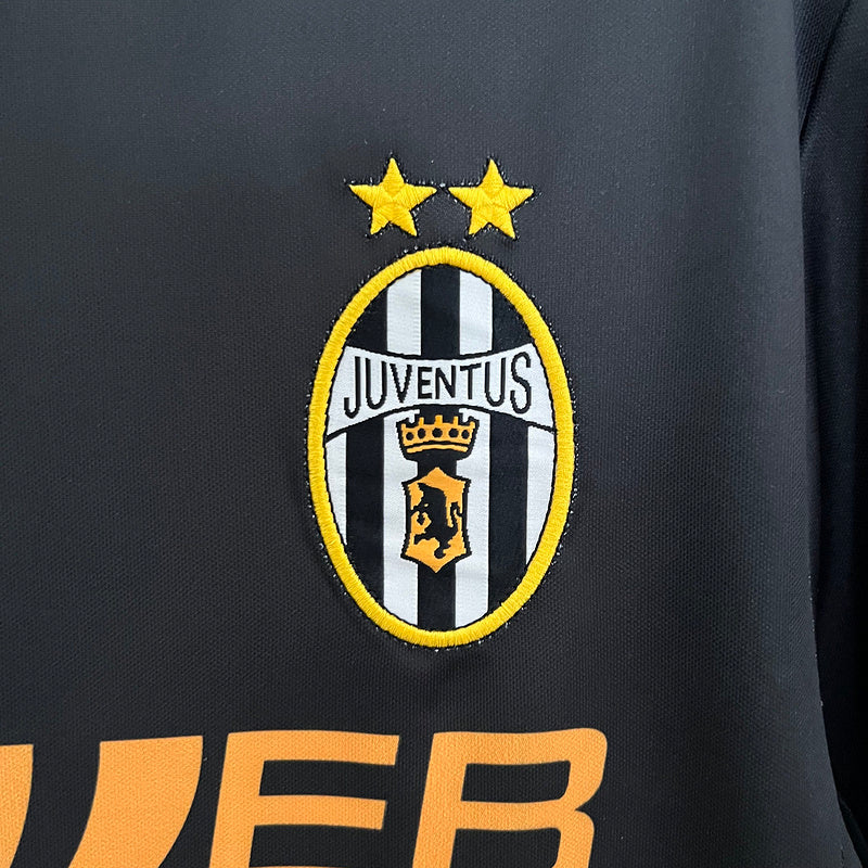 Camiseta Retro Juventus Away 01/02