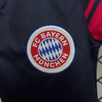 Camiseta y Pantalones Cortos para Niños Retro Bayern de Múnich 97/99