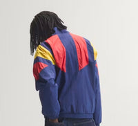 Chaqueta impermeable España EQT 2026