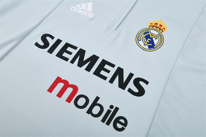 Camiseta de entrenamiento retro de manga larga del Real Madrid 04/05