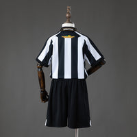 Camiseta y Pantalon Corto Niño Santos Away 26/27