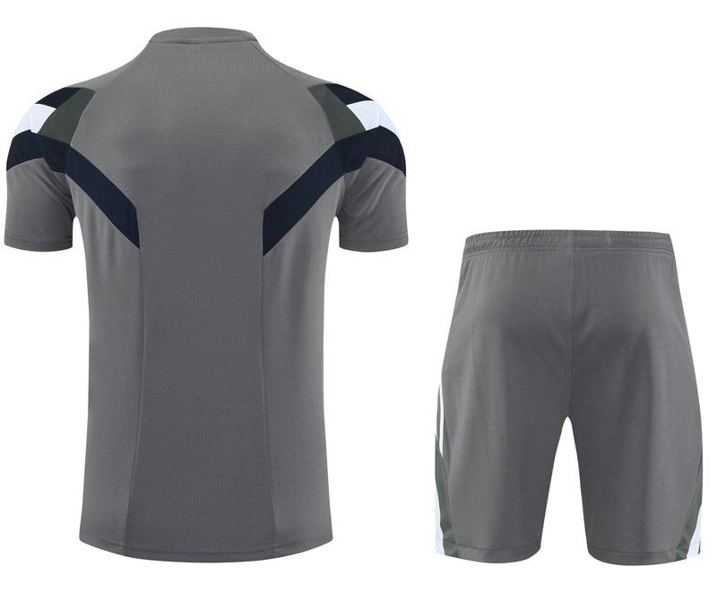 Camiseta y Pantalón corto Entrenamiento Real Madrid 25/26