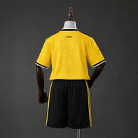 Camiseta y Pantalones Cortos para niños Leeds United Away 26/27