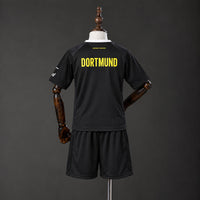 Camiseta y Pantalones Cortos para Niños Borussia Dortmund Away 26/27