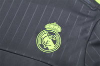 Camiseta de entrenamiento retro de manga larga del Real Madrid 15/16