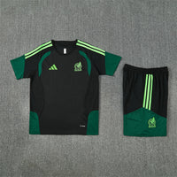 Camiseta y Pantalón entrenamiento México Niño 26/27