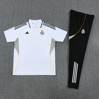 Camiseta y pantalón Real Madrid 25/26