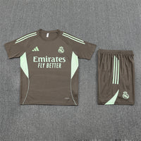 Camiseta y Pantalones Cortos Niños Real Madrid 25/26