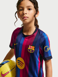 Camisa e Pantalones Cortos para Niño FC Barcelona Home 26/27 - Con Medias