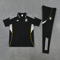 Camiseta y pantalón Real Madrid 25/26
