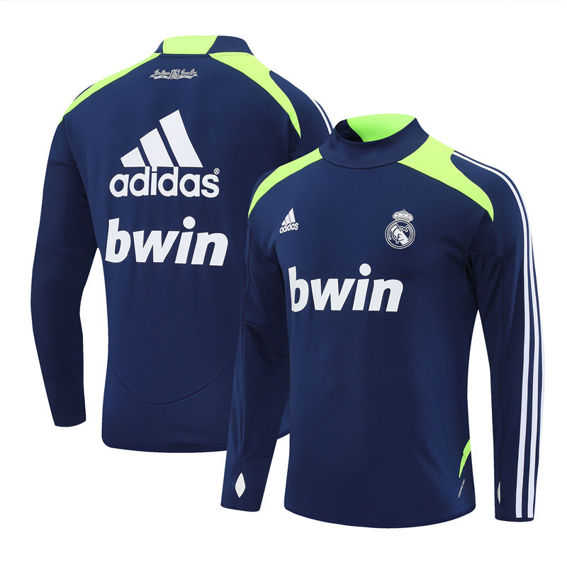 Camiseta de entrenamiento retro de manga larga del Real Madrid 12/13