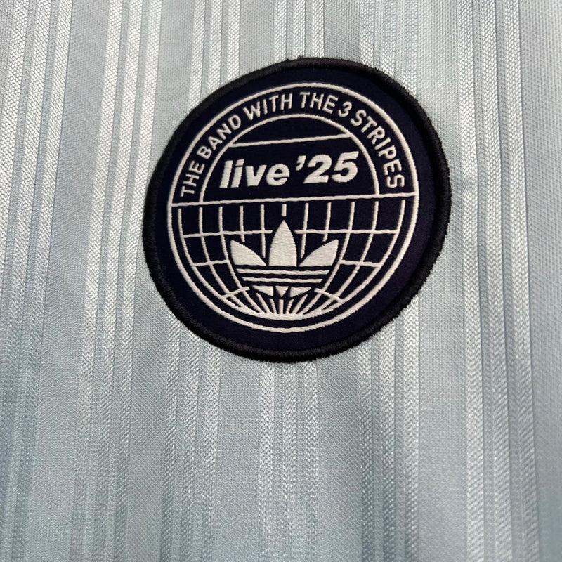 Camiseta Oasis x Adidas 2025