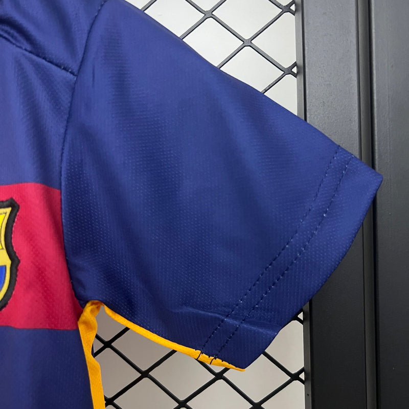 Camiseta y Pantalón Corto Niño FC Barcelona Retro Home 15/16