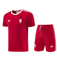 Camiseta y Pantalón entrenamiento Manchester United 26/27