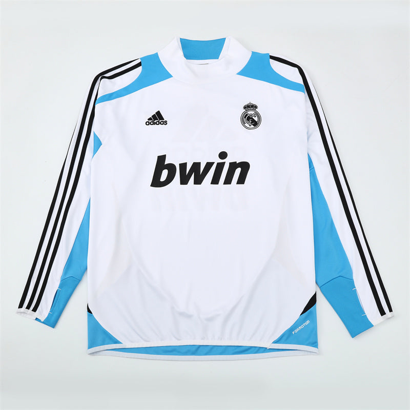 Camiseta de entrenamiento retro de manga larga del Real Madrid 12/13