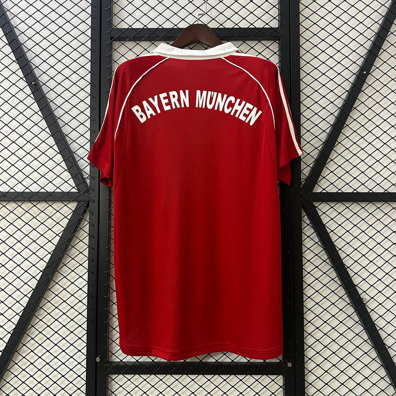 Camiseta Bayern de Múnich Retro Home 05/06